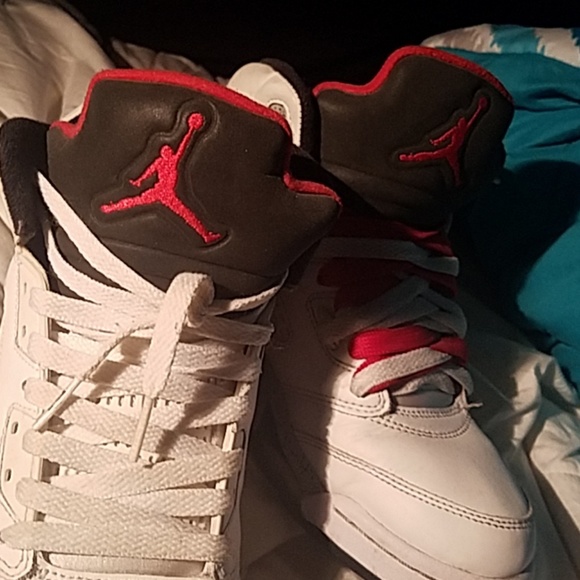 Shoes - Picture 3 of 5